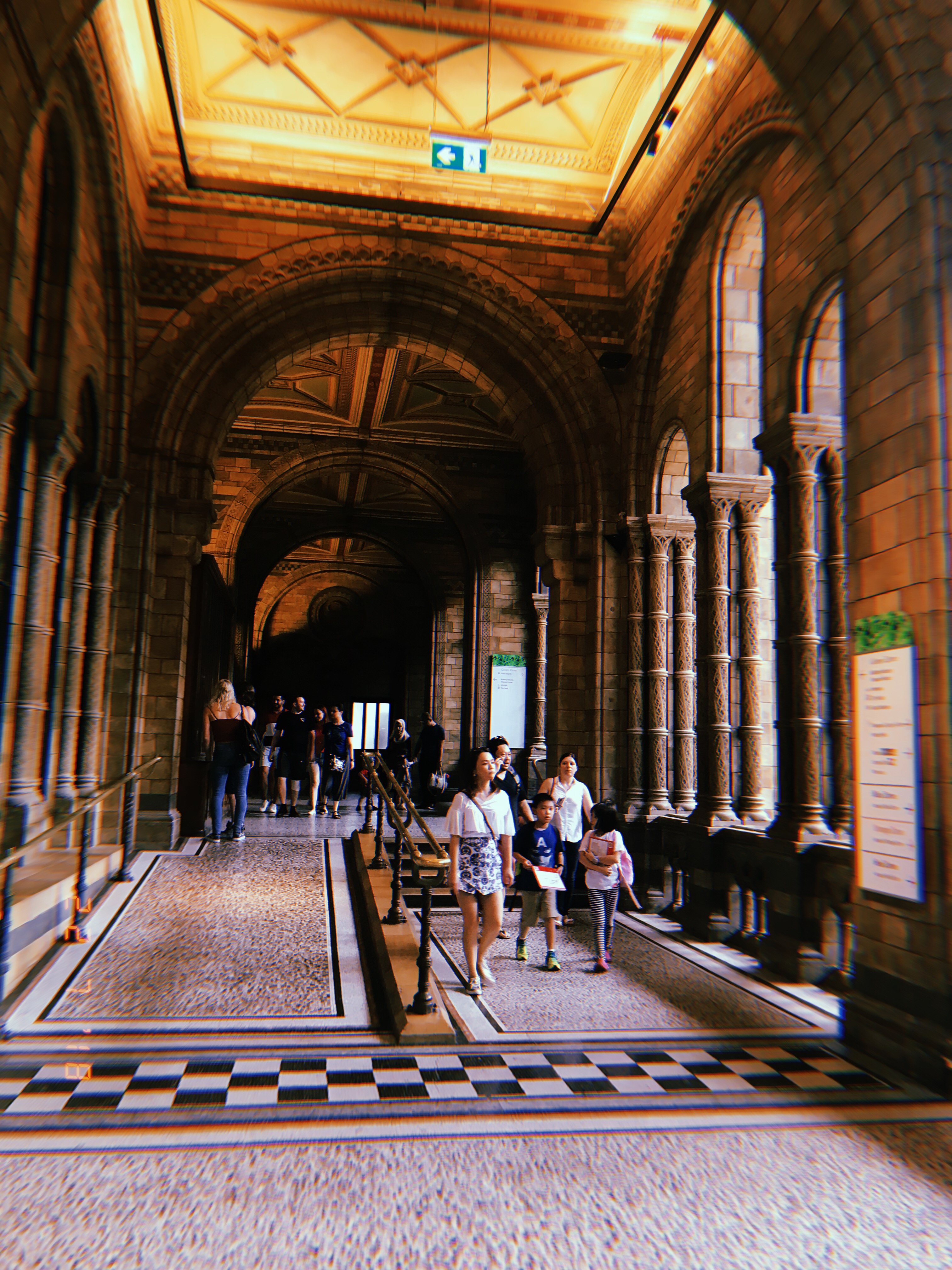 7D6AAD39-9663-405F-8443-95D8C5030E40